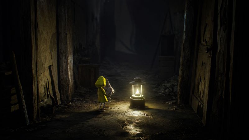 Little Nightmares APK với nhân vật Six trong thế giới kinh dị bí ẩn